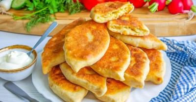 Пирожки на простокваше жареные