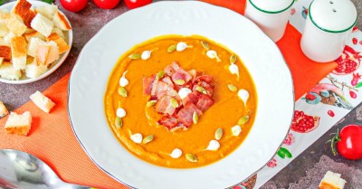 Тыквенный суп пюре с беконом без сливочного масла