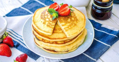 Блины на манке на дрожжах толстые