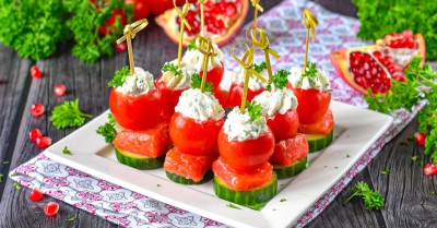 Канапе с красной рыбой на шпажках быстро просто вкусно