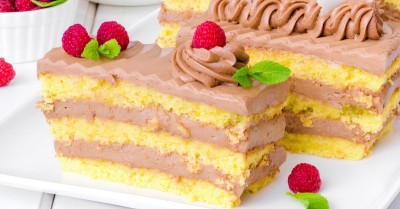 Пирожное бисквитное с кремом