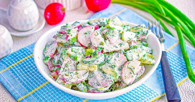 Салат из редиски с огурцом