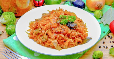 Солянка с капустой и грибами на зиму в банки