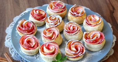 Розочки из слоеного теста с яблоками и корицей