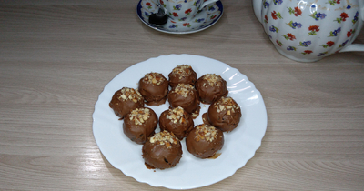 Конфеты Чернослив в шоколаде с миндалем