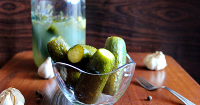 Как хранить соленые огурцы