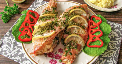 Рыба морской окунь в фольге в духовке с лимоном на второе