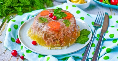Холодец из свинины и говядины на день рождения