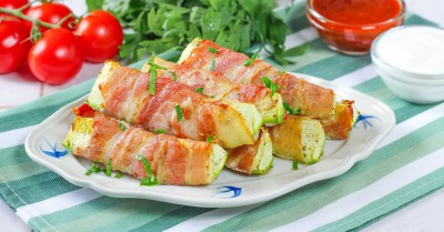 Кабачки запечённые в беконе с прованскими травами