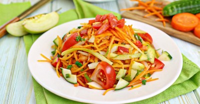 Салат помидор морковь яблоко