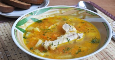 Суп чечевичный куриный с картошкой и зеленью
