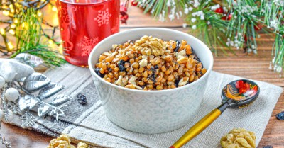 Тропическая кутья из пшеницы с орехами на Рождество