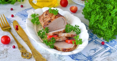 Свиная вырезка в аэрогриле на Новый год