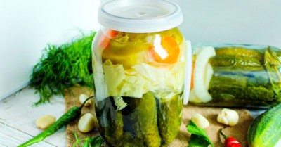 Ассорти на зиму с капустой огурцами и помидорами
