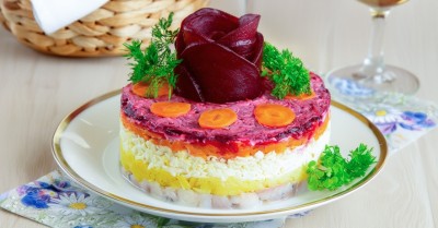 Селедка под шубой с сыром плавленным