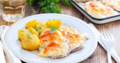 Как приготовить мягкую свинину в духовке