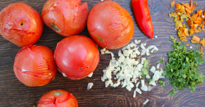 Как снять с помидора кожицу