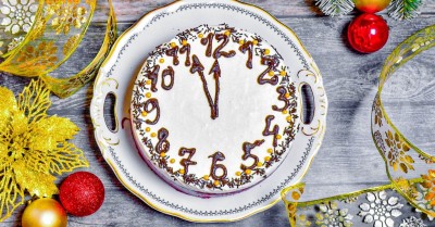 Торт Часы на Новый год
