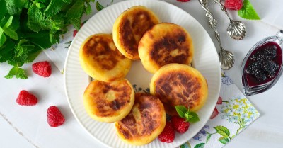 Сырники из творога в аэрогриле