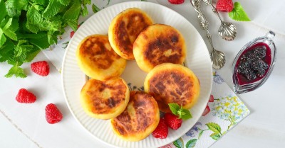 Сырники из творога в аэрогриле