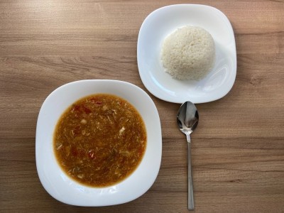 Китайский суп с помидорами и яйцами