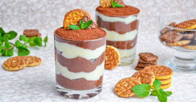 Десерт в стакане слоями без выпечки