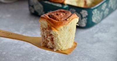 Дрожжевые булочки с корицей в духовке