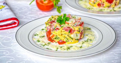 Салат с крабовыми палочками без яиц на ужин