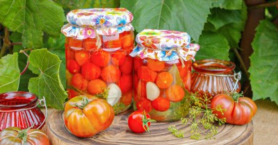 Маринованные помидоры черри на зиму в банке