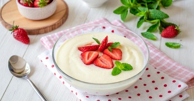 Манная каша на молоке без комочков