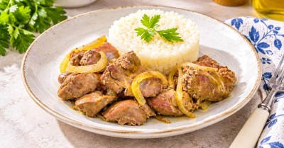 Печень в банке с луком в духовке