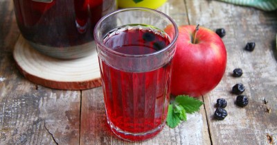 Компот из черноплодки и яблок на зиму