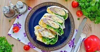 Рулет из лаваша с печенью трески