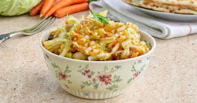 Салат Капуста с морковью и маслом
