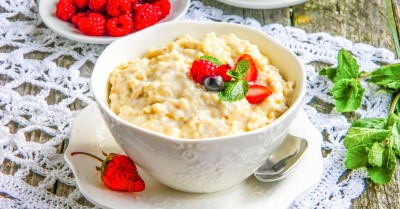Геркулесовая каша на молоке быстро и вкусно