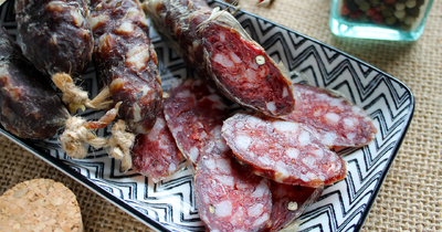 Как хранить колбасу