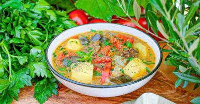 Шулюм на костре в казане