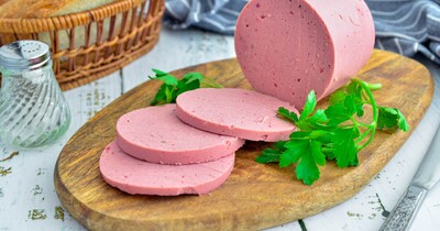 Как сделать домашнюю колбасу