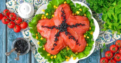 Салат Морская звезда с красной рыбой