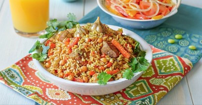 Плов с нутом в казане