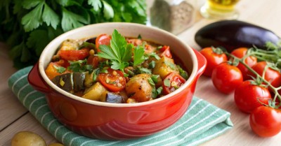 Вкусные тушеные баклажаны с картошкой рецепт