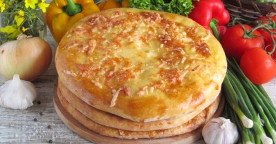 Хачапури из дрожжевого теста с сыром в духовке
