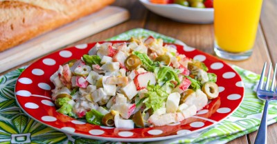 Крабовый салат с китайской капустой