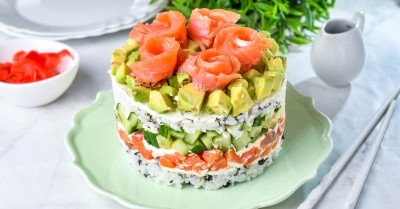 Суши Салат Филадельфия классический с рыбой и сыром