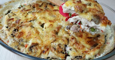 Запеканка с куриным филе мексиканской смесью и шампиньонами