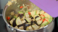 суп овощной на курином бульоне с кабачком и баклажаном. ovoschnoi sup s kabachkami i zelenu 1619440757 5 min. суп овощной на курином бульоне с кабачком и баклажаном фото. суп овощной на курином бульоне с кабачком и баклажаном-ovoschnoi sup s kabachkami i zelenu 1619440757 5 min. картинка суп овощной на курином бульоне с кабачком и баклажаном. картинка ovoschnoi sup s kabachkami i zelenu 1619440757 5 min. Время подготовки: 10 мин.