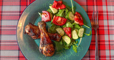 Куриные голени на мангале