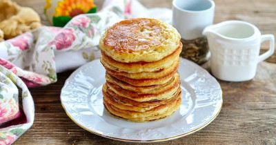 Оладьи на соде и кефире без дрожжей