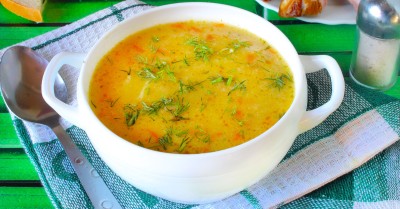 Гороховый суп на мясном бульоне по-фински