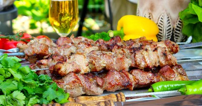 Как сделать сочный шашлык